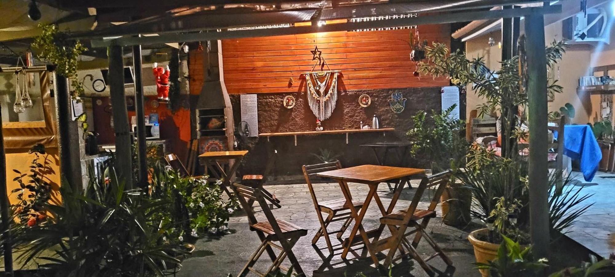 Pousada E Spa Shiva Sao Sebastiao 200Mts Da Praia ภายนอก รูปภาพ